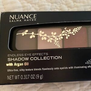 NUANCE SALMA HAYEK NEUTRAL EXPRESSIONS ENDLESS EFFECTS EYE SHADOW COLLECTION